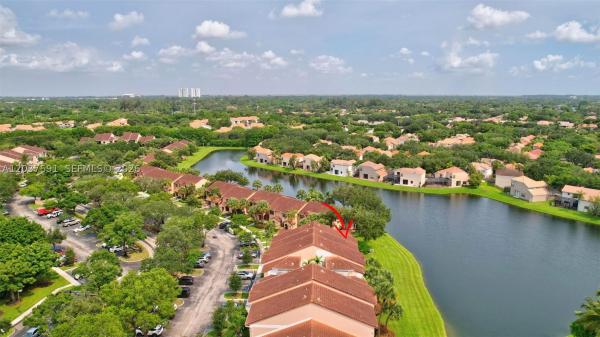 Optima Village At Fountain Spring, 10661 NW 14th St #248, Plantation, Florida 33322, image 2