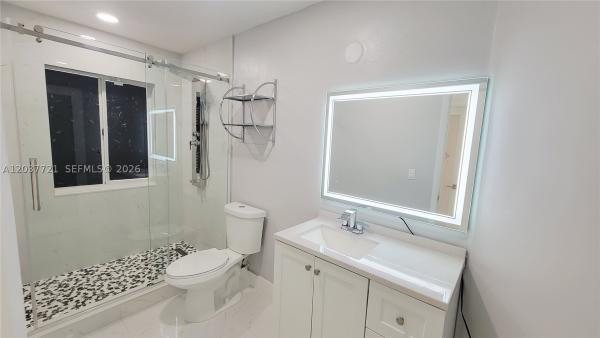Emerald Lake Estates At The Landings, 1421 SW 104th Ave, Pembroke Pines, Florida 33025, image 1