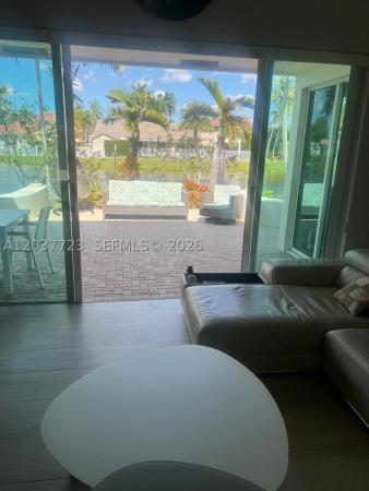 Laguna Springs 1, 1130 Spyglass, Weston, Florida 33326, image 2