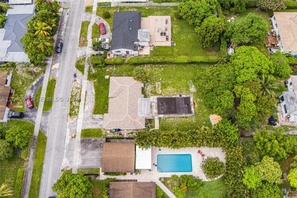 13020 NW 1st Ave, Unincorporated Dade County, Florida 33168, image 1