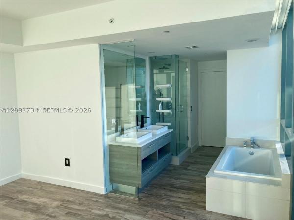Paraiso Bay, 650 NE 32nd St #4408, Miami, Florida 33137, image 2