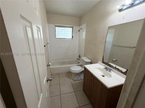 17805 NE 7th Ct, Unincorporated Dade County, Florida 33162, image 3