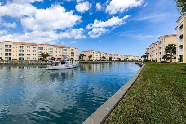 Harbour Isle West, 17 W Harbour Isle Dr W #103, Fort Pierce, Florida 34949, image 2