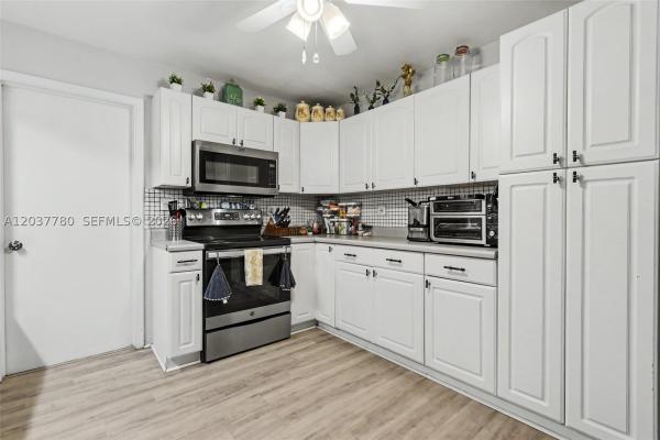 Driftwood Acres, 6630 Liberty St, Hollywood, Florida 33024, image 2