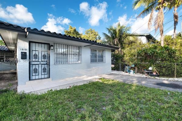 Cedarhurst, 1519 NW 40th St #1, Miami, Florida 33142, image 1