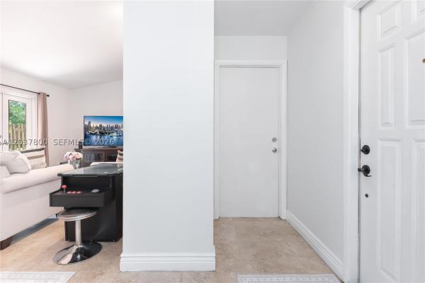 6316 NW 173rd St, Hialeah, Florida 33015, image 3