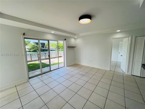Lucy, 2033 Calais Dr #5, Miami Beach, Florida 33141, image 2