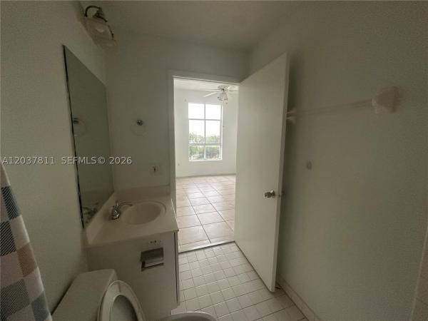 Royal Palms, 7420 W 20th Ave #446, Hialeah, Florida 33016, image 2