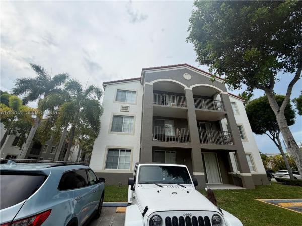 6861 SW 44th St #205, Unincorporated Dade County, Florida 33155, image 1
