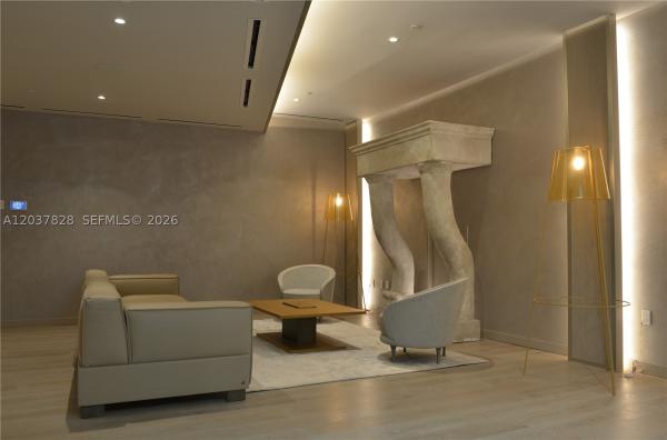 Brickell Flatiron, 1000 Brickell Plz #2007, Miami, Florida 33131, image 2