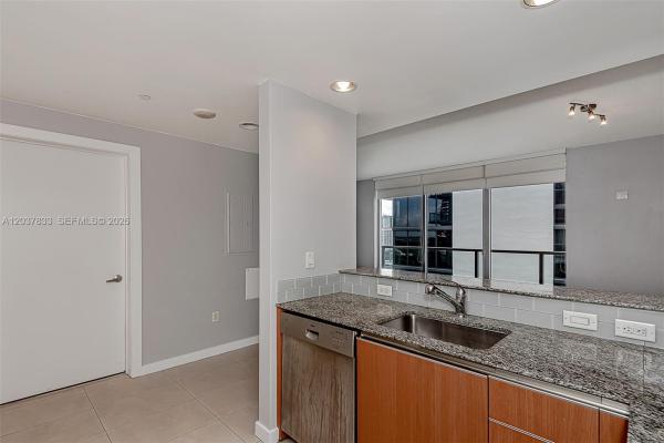 1050 Tower, 1050 Brickell Ave #2822, Miami, Florida 33131, image 1