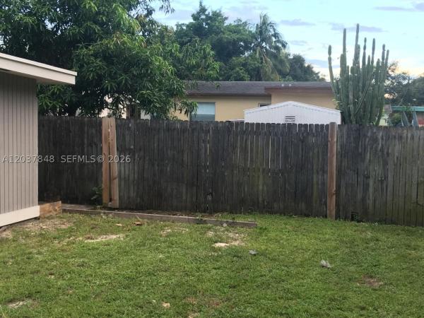 Linwood Gardens, 6424 Meade St, Hollywood, Florida 33024, image 2