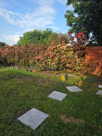Mark Manor Pines, 19500 SW 87th Ave, Cutler Bay, Florida 33157, image 2