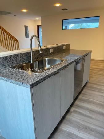 Alphaville, 916 NW 8th St #4, Florida City, Florida 33034, image 2