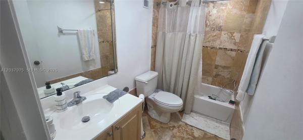 Samari Lake East, 10000 NW 80th Ct #2149, Hialeah Gardens, Florida 33016, image 1