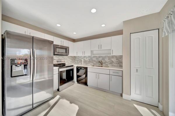 3773 SW 153rd Ct, Unincorporated Dade County, Florida 33185, image 2