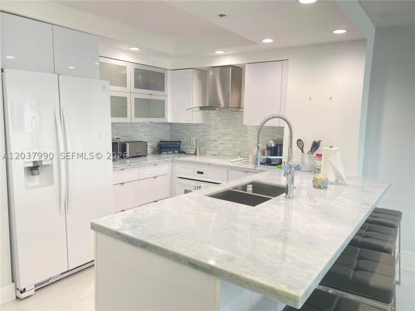 The Collins, 6917 Collins Ave #1205, Miami Beach, Florida 33141, image 1