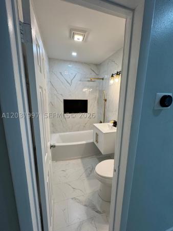 Lake Forest, 4120 SW 31st Dr, West Park, Florida 33023, image 2
