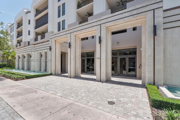Biltmore Parc, 718 Valencia Ave #403, Coral Gables, Florida 33134, image 3