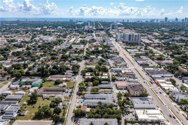 Hollywood Little Ranches, 2434 Polk St, Hollywood, Florida 33020, image 2