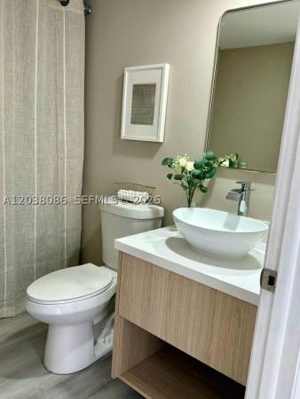 Camelot Gardens, 2565 Garden Ct, Cooper City, Florida 33026, image 3