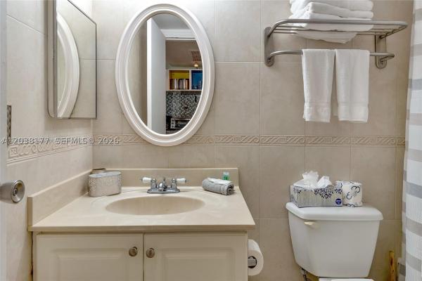 The Aventura Beach Club, 19201 Collins Ave #1001, Sunny Isles Beach, Florida 33160, image 2