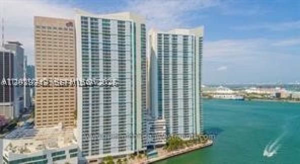 One Miami East, 335 S Biscayne Blvd #2006, Miami, Florida 33131, image 2
