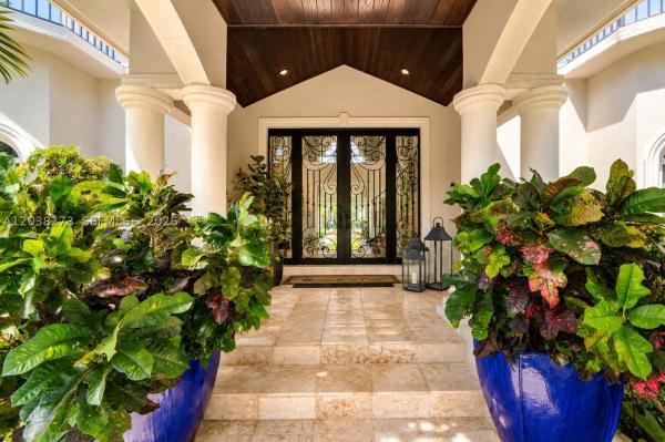 Pinecrest Residential, 11111 SW 77th Ave, Pinecrest, Florida 33156, image 2