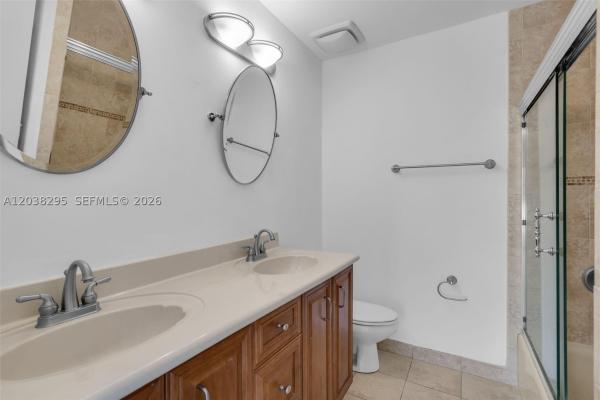 Gables South, 5750 Turin St #206, Coral Gables, Florida 33146, image 1