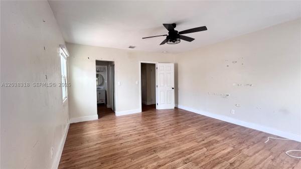 Hollywood Lakes, 1031 Hollywood Blvd, Hollywood, Florida 33019, image 2