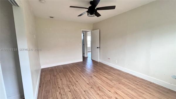 Hollywood Lakes, 1031 Hollywood Blvd, Hollywood, Florida 33019, image 1