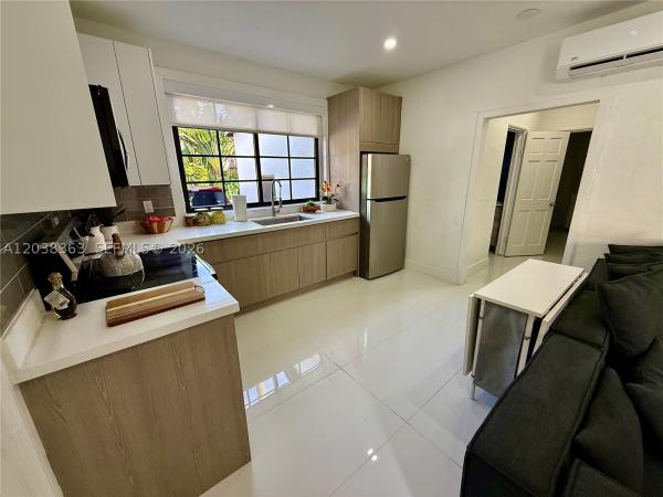 733 Michigan Ave #9, Miami Beach, Florida 33139, image 2