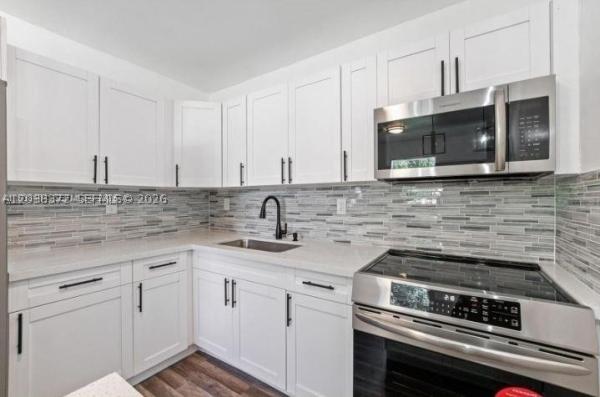 Dillard Park Estates, 1040 NW 23rd Ter, Fort Lauderdale, Florida 33311, image 2