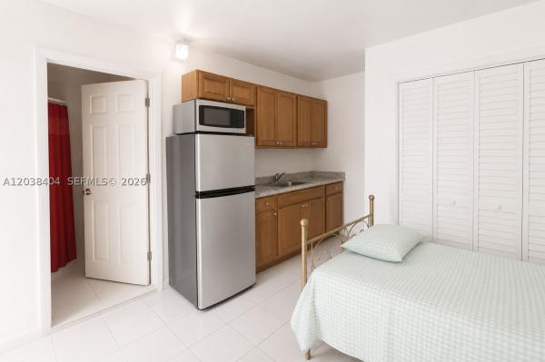 Hialeah Residential, 572 E 38th St, Hialeah, Florida 33013, image 3