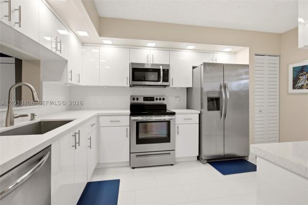 Plymouth At Century Village, 850 SW 138th Ave #306D, Pembroke Pines, Florida 33027, image 1