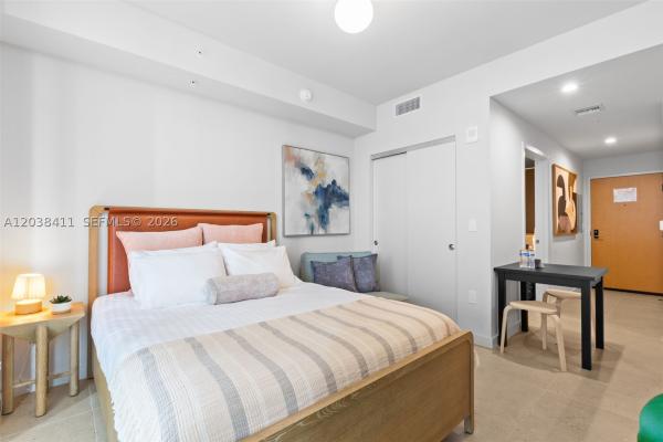 11 NE 6th St #2406, Miami, Florida 33132, image 1