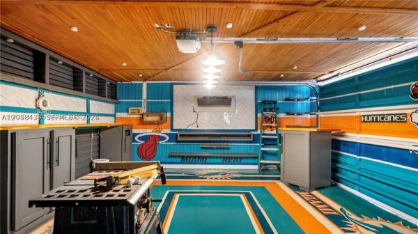 Montego Bay, 21808 SW 99th Ave, Cutler Bay, Florida 33190, image 2