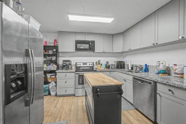 Stormproof, 5910 SW 62nd Ter, South Miami, Florida 33143, image 3