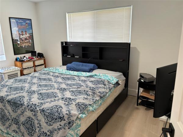 South Middle River, 1336 NW 6th Ave, Fort Lauderdale, Florida 33311, image 1