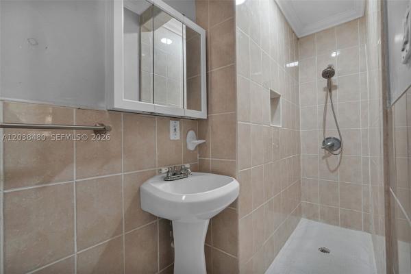 Boulevard Heights, 6610 Johnson St, Hollywood, Florida 33024, image 2