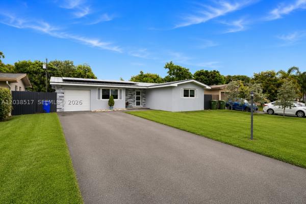 Boulevard Heights, 8211 NW 12th St, Pembroke Pines, Florida 33024, image 1