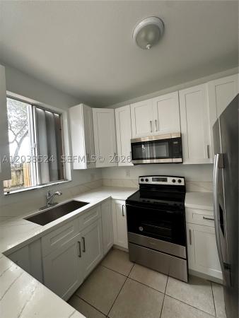 Shoma Townhomes At Keys Cove, 2452 SE 14th Ave #284, Homestead, Florida 33035, image 2