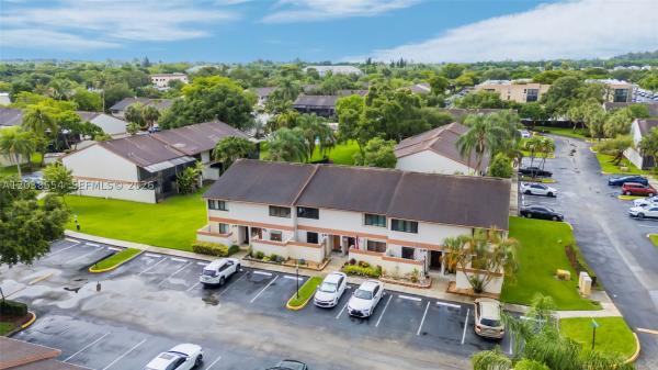 Townhomes At Orange Drive, 7050 SW 42nd Ct, Davie, Florida 33314, image 1