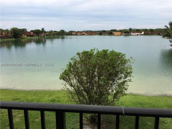 315 NW 109th Ave #207, Unincorporated Dade County, Florida 33172, image 2