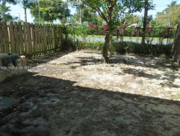 641 E Mowry Ct, Homestead, Florida 33030, image 1