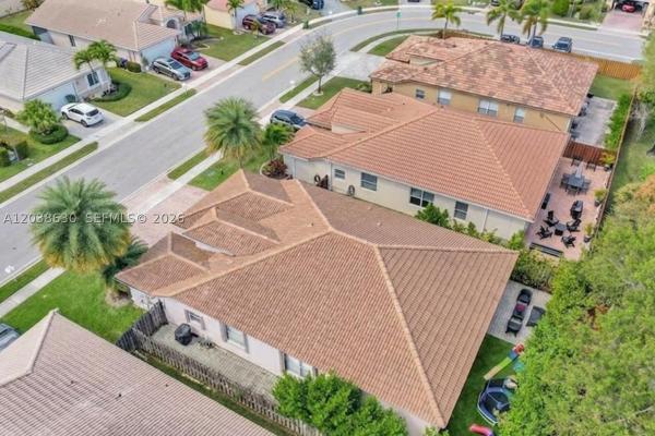 Encantada, 1531 SW 194th Ter, Pembroke Pines, Florida 33029, image 2