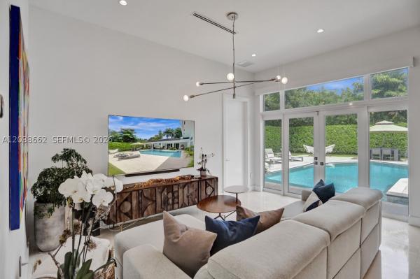Gables By The Sea, 1601 Lugo Ave, Coral Gables, Florida 33156, image 2