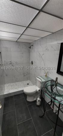 931 NE 199th St #202-22, Unincorporated Dade County, Florida 33179, image 1