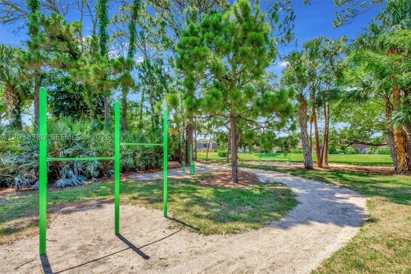 Garden Lakes, 114 1st Ln, Palm Beach Gardens, Florida 33418, image 2