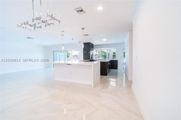 Lake Estates, 5721 Bayview Dr, Fort Lauderdale, Florida 33308, image 2